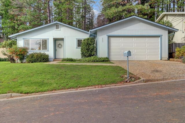 882 Forest Glade Cir, Grass Valley, CA 95945