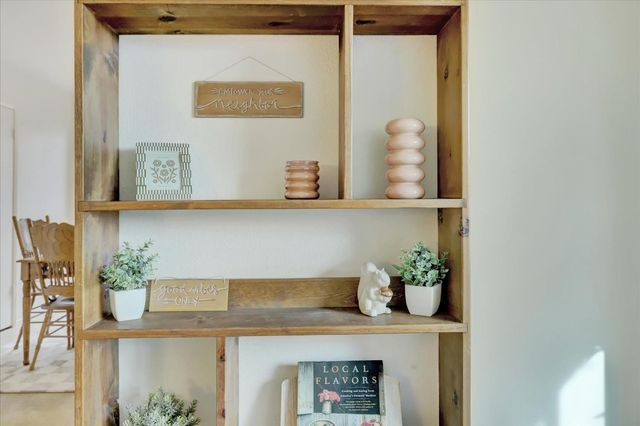 882 Forest Glade Cir, Grass Valley, CA 95945