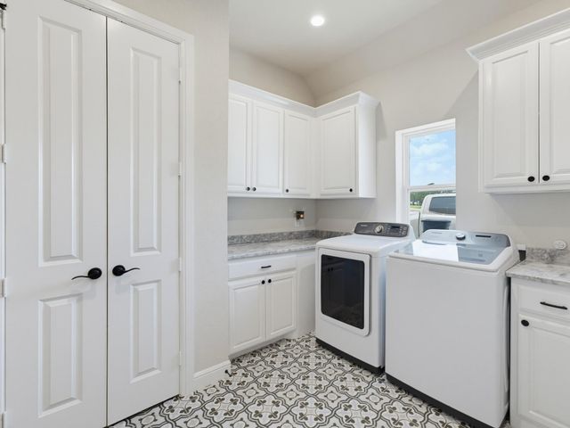 209 Rio Rancho Drive, Decatur, TX 76234