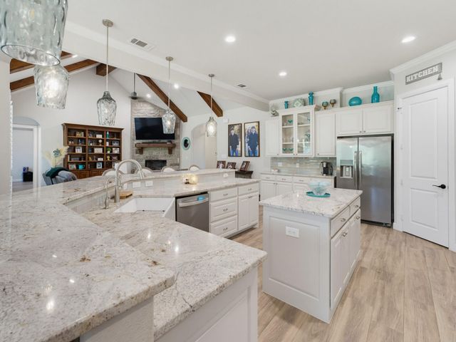 209 Rio Rancho Drive, Decatur, TX 76234