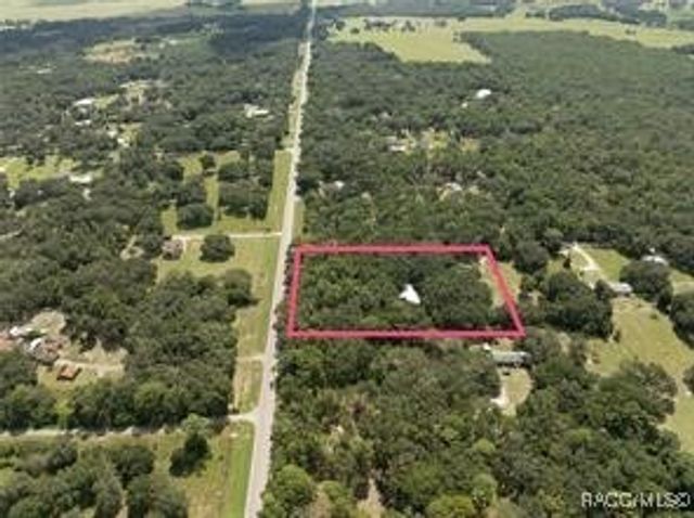 2946 SE 21st Avenue, Sumterville, FL 33585