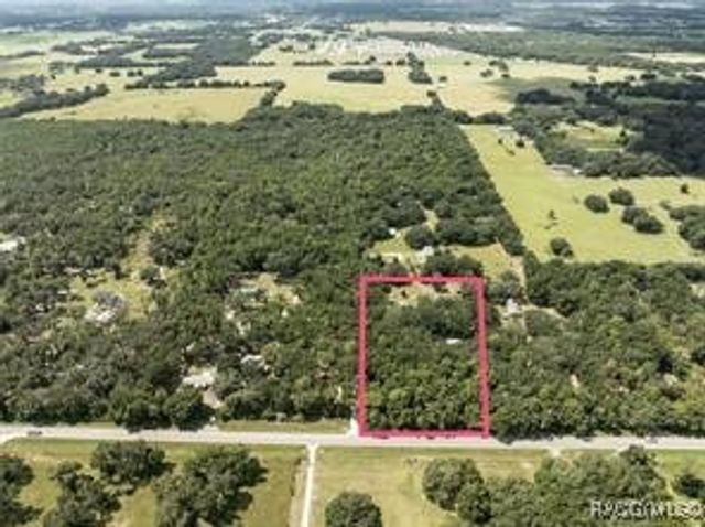 2946 SE 21st Avenue, Sumterville, FL 33585