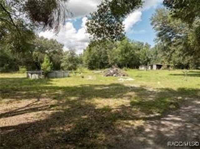 2946 SE 21st Avenue, Sumterville, FL 33585