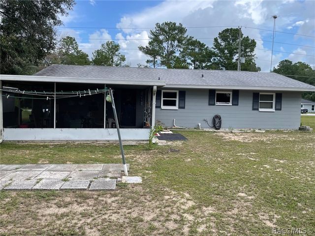 21332 SW Rainbow Lakes Boulevard, Dunnellon, FL 34431