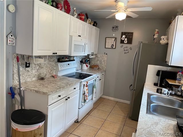21332 SW Rainbow Lakes Boulevard, Dunnellon, FL 34431