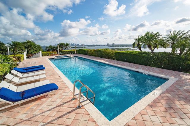 7934 West Dr 803, North Bay Village, FL 33141