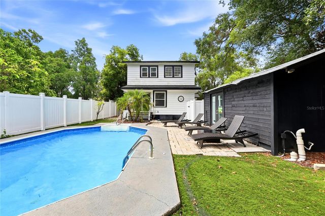 709 W PENINSULAR STREET, Tampa, FL 33603