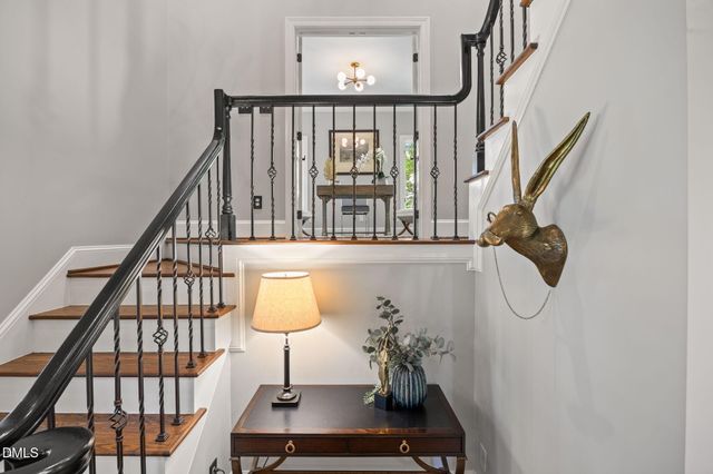 102 Eyemouth Court, Cary, NC 27513