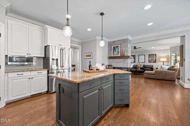 102 Eyemouth Court, Cary, NC 27513