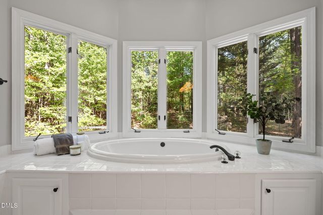 102 Eyemouth Court, Cary, NC 27513