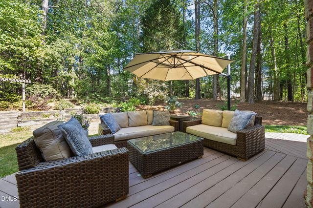 102 Eyemouth Court, Cary, NC 27513