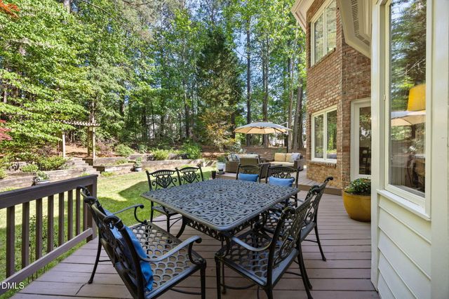 102 Eyemouth Court, Cary, NC 27513