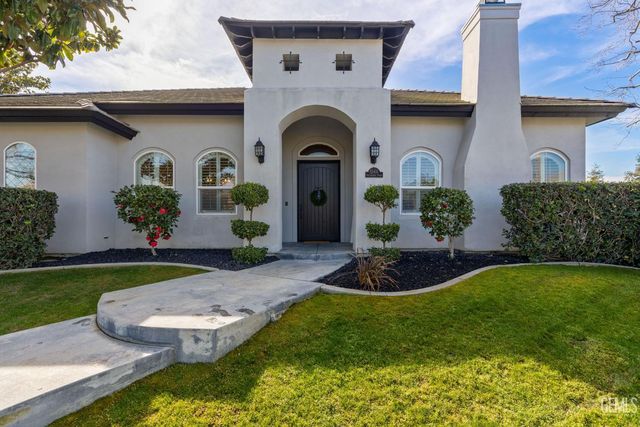 12401 Southworth Court, Bakersfield, CA 93311