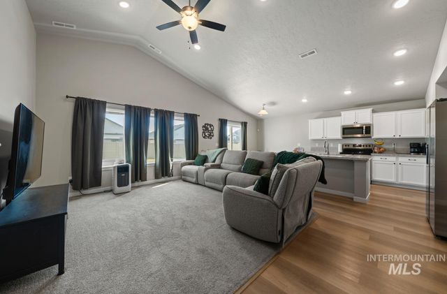 12443 Varga St., Caldwell, ID 83607