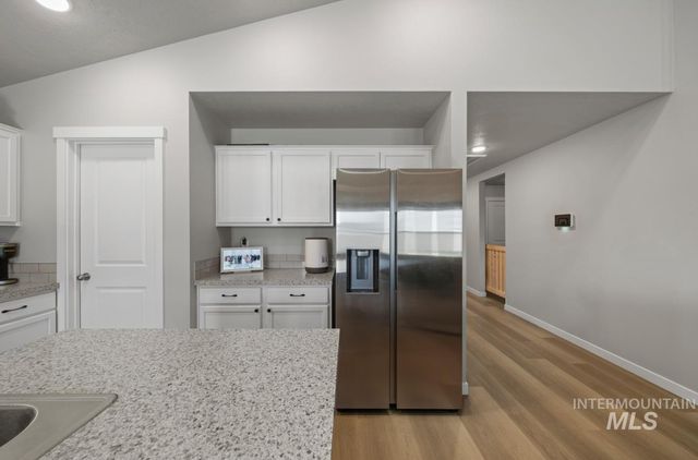 12443 Varga St., Caldwell, ID 83607