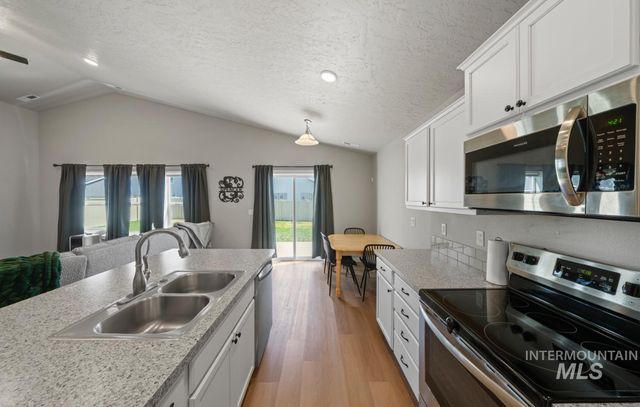 12443 Varga St., Caldwell, ID 83607