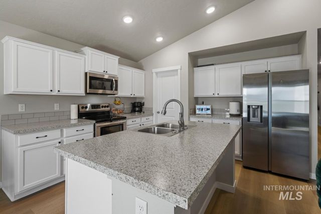 12443 Varga St., Caldwell, ID 83607