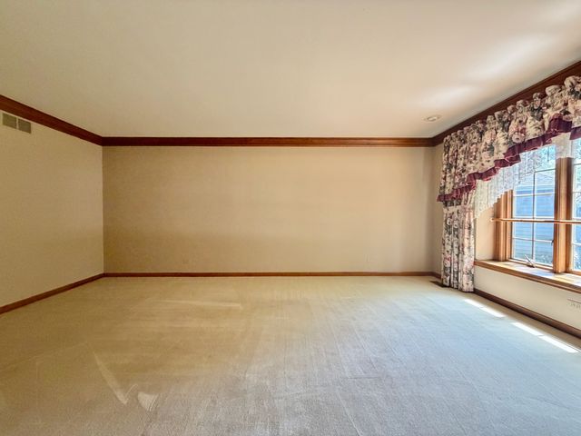 510 Delkir Court, Naperville, IL 60565