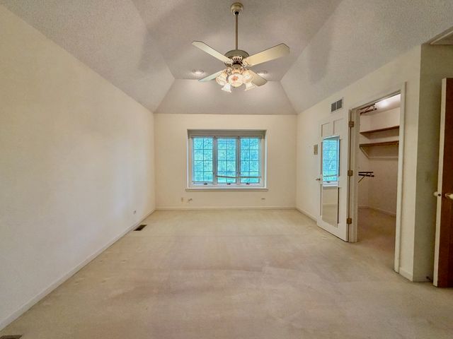 510 Delkir Court, Naperville, IL 60565