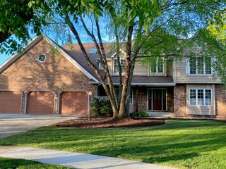 510 Delkir Court, Naperville, IL 60565