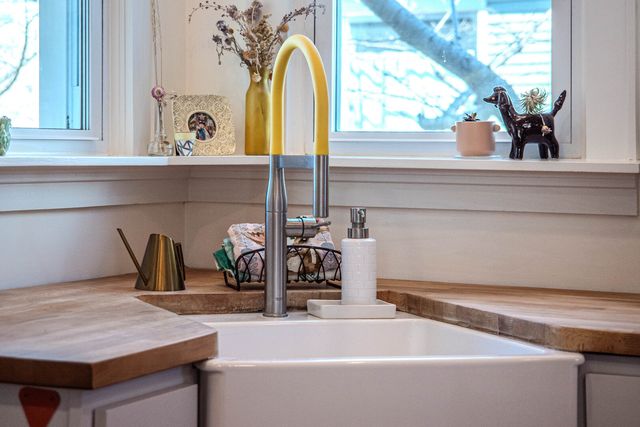 1215 Washington Street, Evanston, IL 60202