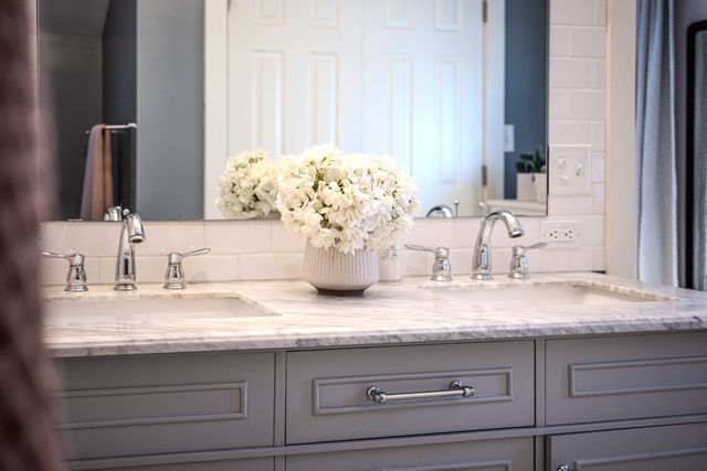 1215 Washington Street, Evanston, IL 60202