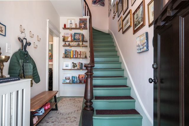 1215 Washington Street, Evanston, IL 60202