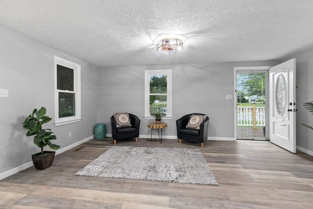 14372 SOUTH EAST SIDE HWY, Grottoes, VA 24401