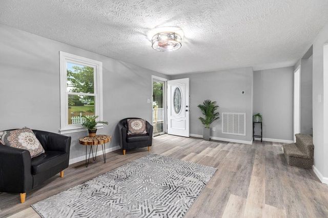 14372 SOUTH EAST SIDE HWY, Grottoes, VA 24401