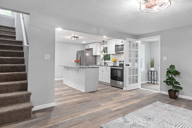 14372 SOUTH EAST SIDE HWY, Grottoes, VA 24401