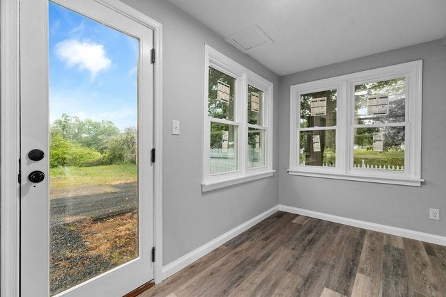 14372 SOUTH EAST SIDE HWY, Grottoes, VA 24401