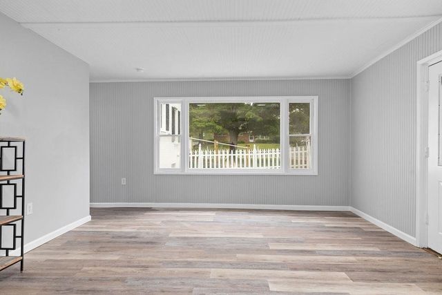 14372 SOUTH EAST SIDE HWY, Grottoes, VA 24401