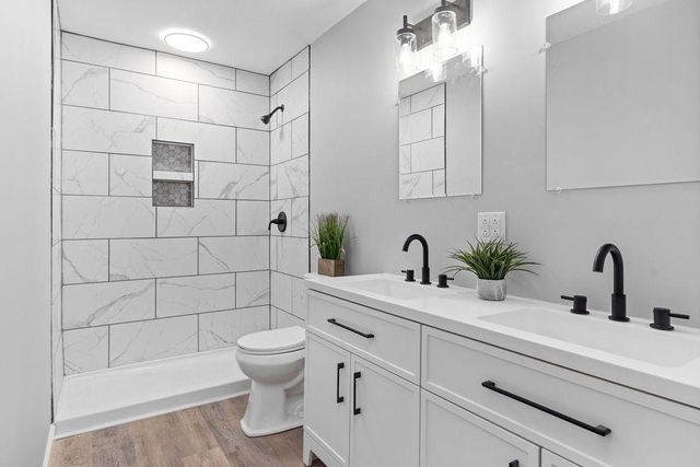 14372 SOUTH EAST SIDE HWY, Grottoes, VA 24401