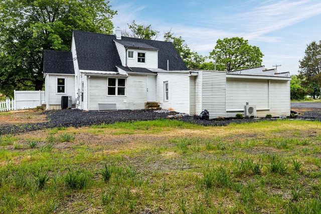 14372 SOUTH EAST SIDE HWY, Grottoes, VA 24401