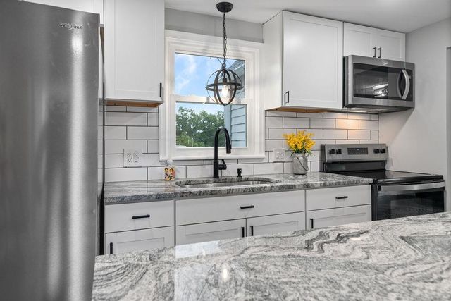 14372 SOUTH EAST SIDE HWY, Grottoes, VA 24401