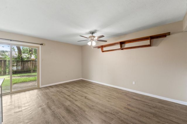 6931 Tara Drive, Richmond, TX 77469