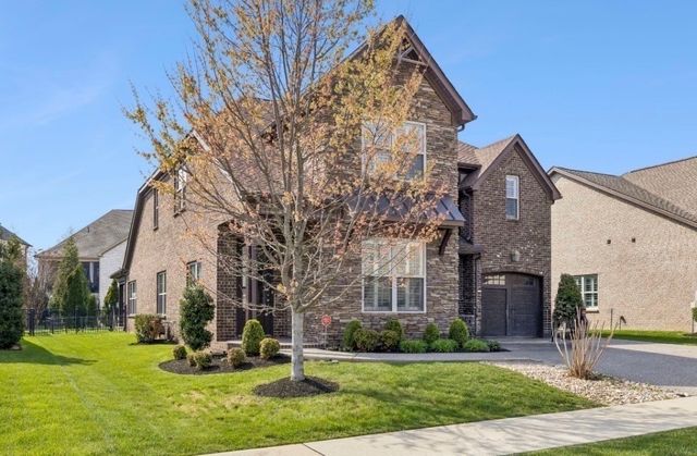 1025 Laffite Way, Gallatin, TN 37066