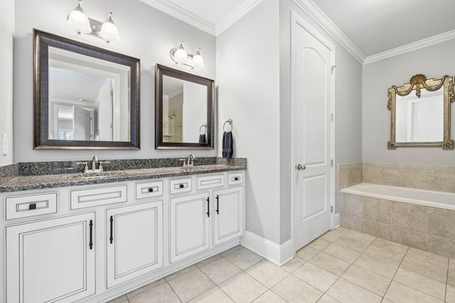 1025 Laffite Way, Gallatin, TN 37066