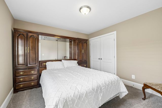 1025 Laffite Way, Gallatin, TN 37066