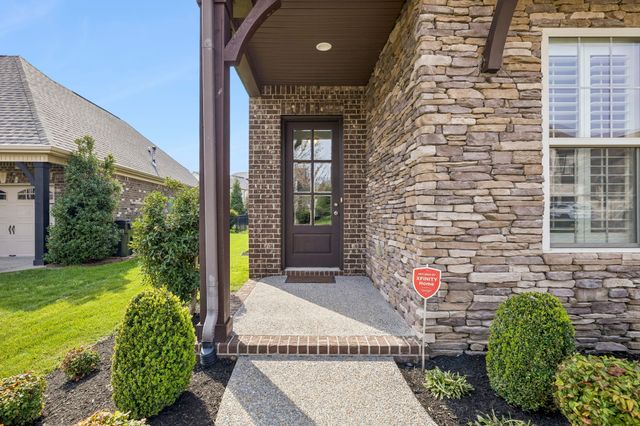 1025 Laffite Way, Gallatin, TN 37066