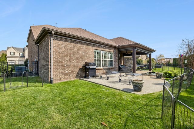 1025 Laffite Way, Gallatin, TN 37066