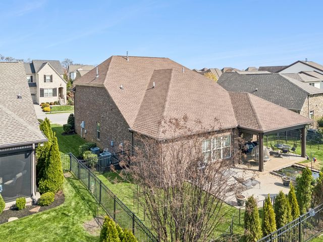 1025 Laffite Way, Gallatin, TN 37066