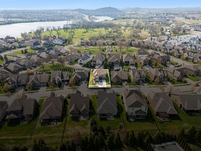 1025 Laffite Way, Gallatin, TN 37066