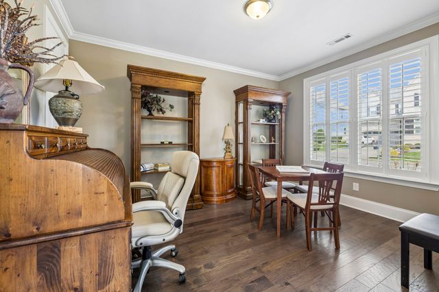 1025 Laffite Way, Gallatin, TN 37066