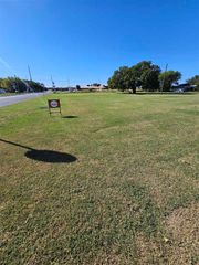 1702 SW F Ave, Lawton, OK 73505