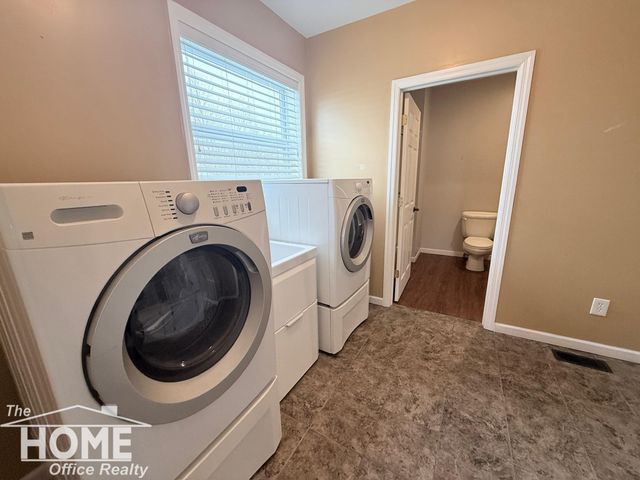 8324 E Goodall Road, Durand, MI 48429