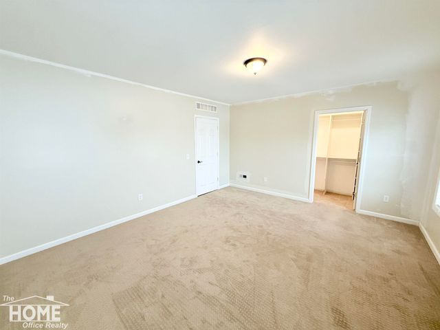 8324 E Goodall Road, Durand, MI 48429