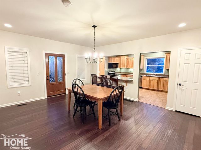 8324 E Goodall Road, Durand, MI 48429