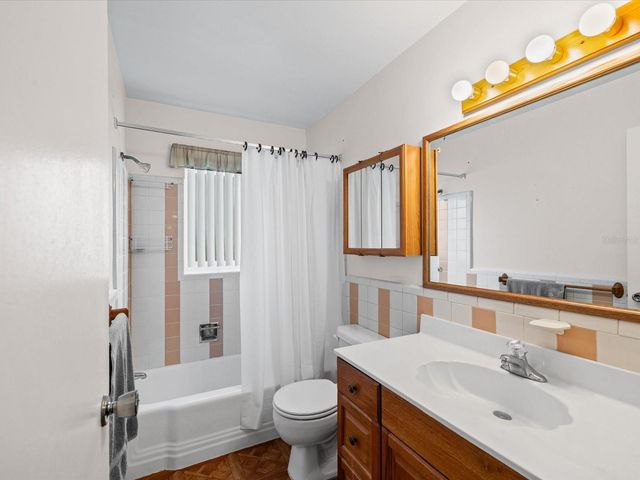 1754 GREAT BRIKHILL ROAD, Clearwater, FL 33755