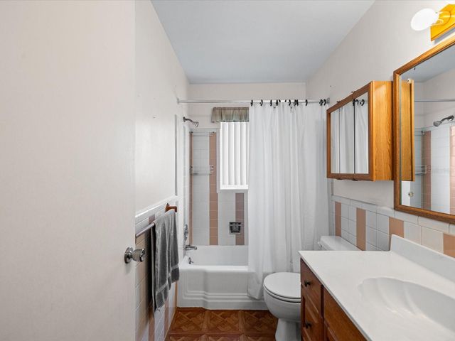 1754 GREAT BRIKHILL ROAD, Clearwater, FL 33755